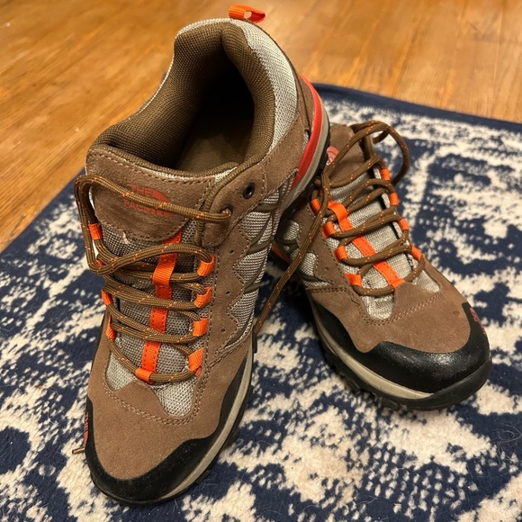 North Face Hiking Boots - Picture 1 of 5
